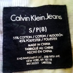 Perfect for any kids size 7-9. This Calvin Klein  is cotton and light colors